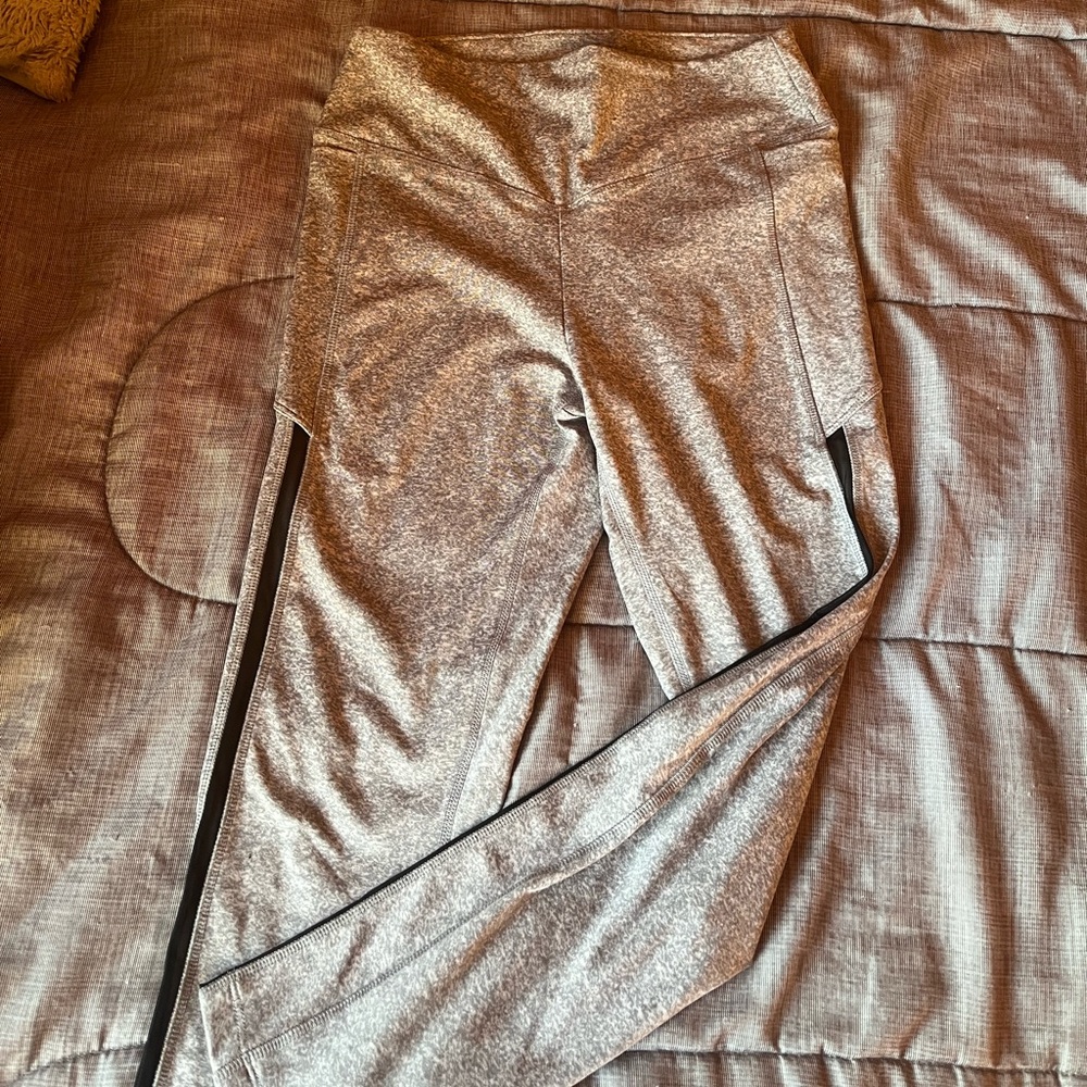 PINK Athletic Leggings With Side Pocket